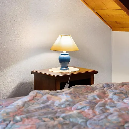 D'hotes Chez Adam Bed & Breakfast 3*